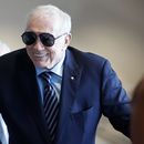 Jerry Jones, dueño de los Cowboys de Dallas, previo a la votación para aprobar la venta de los Commanders de Washington, el jueves 20 de julio de 2023, en Bloomington, Minnesota. (AP Foto/Bruce Kluckhohn)
