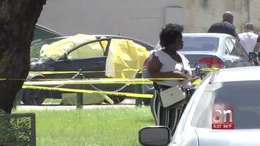 asesinan a un hombre que intento que no le robaran su auto dentro de un condominio en opa-locka