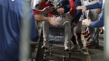 Martinez, Dalbec homers power Red Sox past Mariners 4-3
