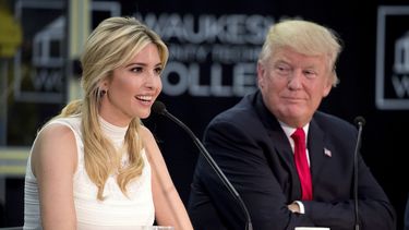 Opositores a Trump cortejan a Ivanka