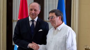 min. de exteriores frances insta a eeuu a levantar el bloqueo contra cuba