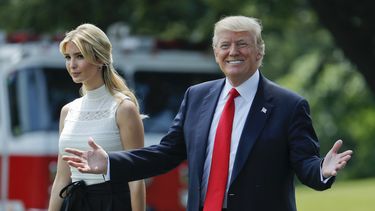 Abogado de Trump descarta pesquisa sobre el presidente
