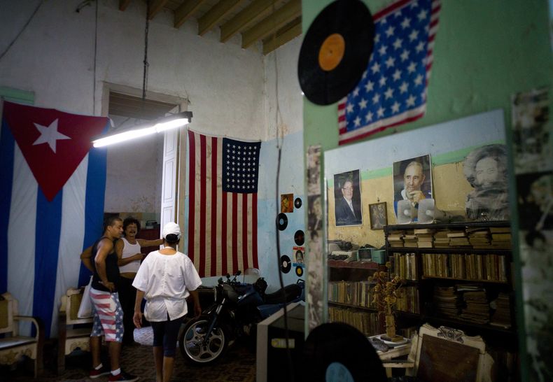 CAR-GEN_CUBA-TRUMP-1.jpg