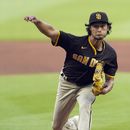 Padres vencen 11-6 a Bravos; Kim y Myers consiguen jonrón