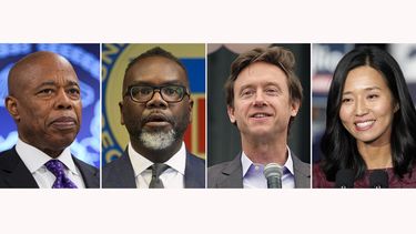 De izquierda a derecha, el alcalde de la ciudad de Nueva York, Eric Adams, el 20 de febrero de 2025 en Nueva York; el alcalde de Chicago, Brandon Johnson, el 25 de julio de 2024 en Chicago; el alcalde de Denver, Mike Johnston, el 3 de mayo de 2024 en Denver, y la alcaldesa de Boston, Michelle Wu, el 2 de noviembre de 2022, en Boston. (AP foto)