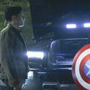 Esta imagen difundida por Disney muestra a Danny Ramirez, izquierda, y Anthony Mackie en una escena de la película de Marvel Studios Captain America: Brave New World. (Marvel Studios-Disney vía AP)