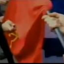 Queman bandera cubana en Brasil
