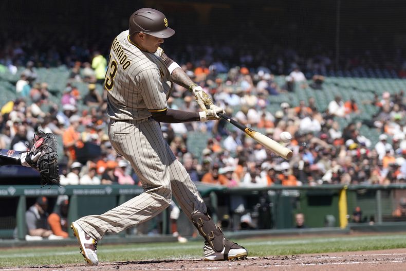 DEP-BEI PADRES-GIGANTES