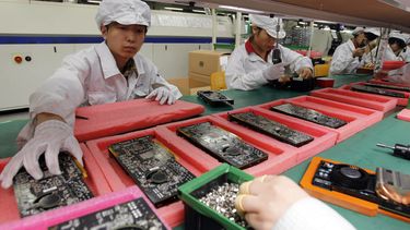 Trump anuncia planta de Foxconn en Wisconsin