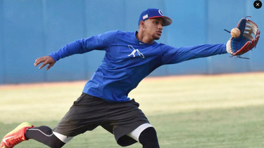 ¿podra victor victor mesa sacudirse la sombra de su padre? super prospecto bajo lupa de los marlins