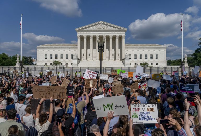 Tras pasos revolucionarios, Corte Suprema de EEUU va por más