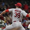 Cardenales se coronan en la Central; ganan en Milwaukee