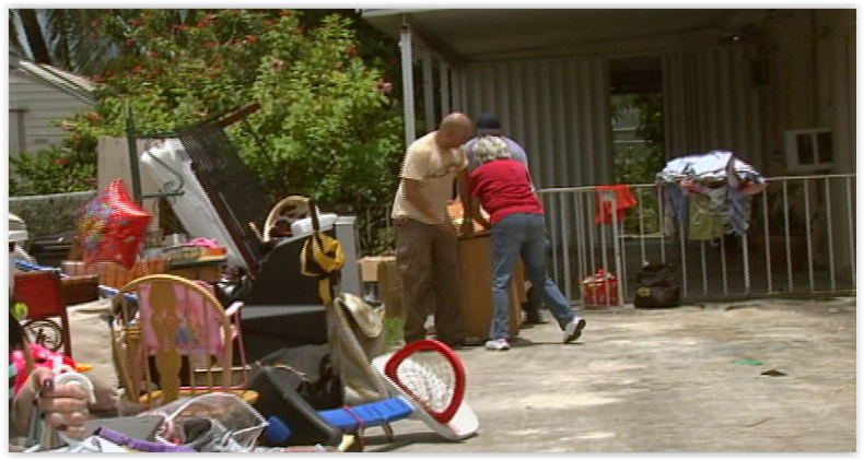 anciana desalojada.PNG