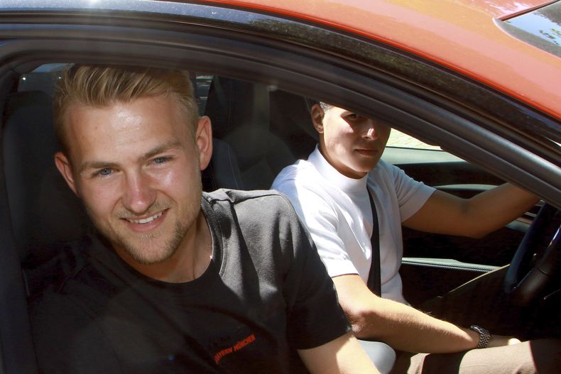 DEP-FUT BAYERN-DE LIGT