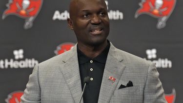 Bowles no dudará en tomar decisiones ofensivas con Bucs