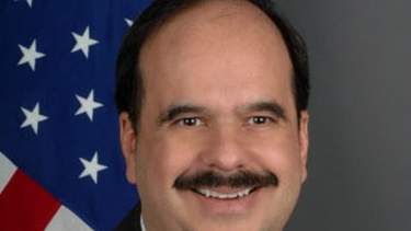 americateve | Alberto M. Fernández, coordinador del Departamento de Estado para el Centro de Comunicaciones Estratégicas Antiterrorristas, abandonó la Isla en 1959.