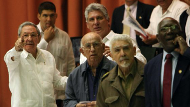 congreso de eeuu prohibe uso de fondos para actividades con militares cubanos