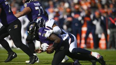 Lamar Jackson sigue sin entrenar con los Ravens