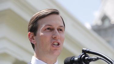EEUU: Kushner utilizó email personal para mensajes oficiales