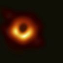 Revelan la primera imagen jamás lograda de un agujero negro