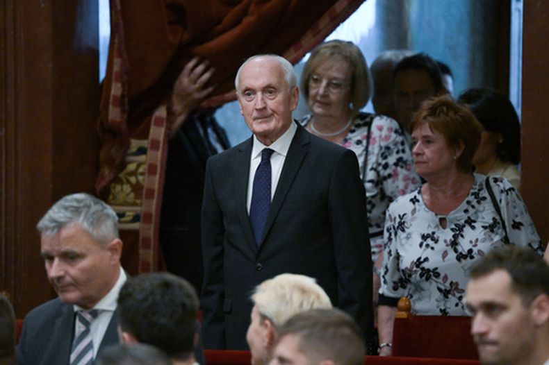 Andras Baka, candidato del Partido Tisza para presidente de Hungría, el Budapest el 11 de agosto del 2026. (Zoltan Balogh/MTI via AP)