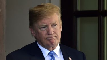 Trump encabeza homenaje militares en Virginia Occidental