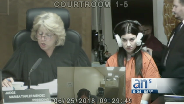 arrestan a una joven de miami por robar en una tienda armani de miami beach