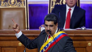 ¿que busca maduro con la privatizacion de empresas en venezuela?