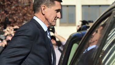 Caso Flynn ayuda a Trump a reenfocar la injerencia rusa