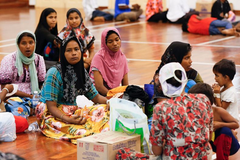 Migrantes de Myanmar en un centro de detención en Langkawi, Malasia el 12 de mayo del 2015. (AP foto/Vincent Thian)