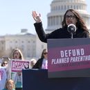Kristan Hawkins, presidenta de Students for Life of America, habla durante una manifestación contra el aborto en el Capitolio en Washington, jueves 27 de marzo de 2025. (AP foto/Jose Luis Magana)