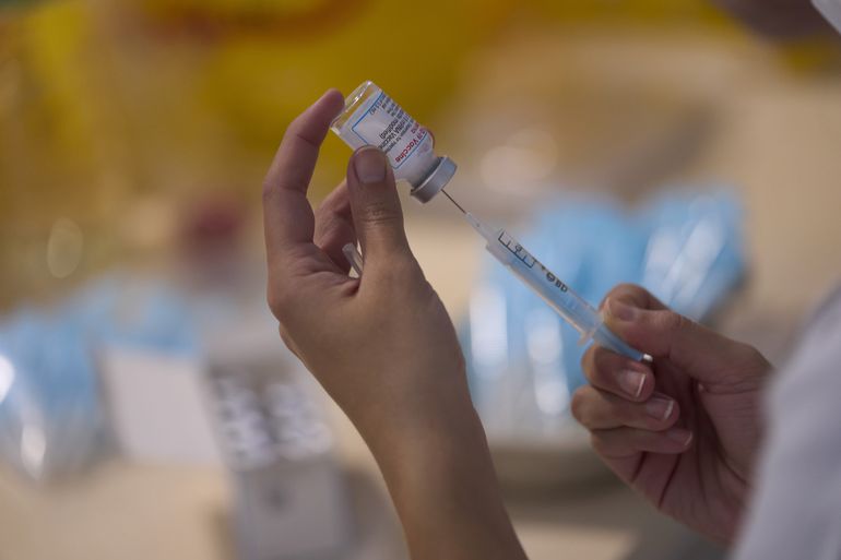 Hospital confirma 1er caso de variante ómicron en España