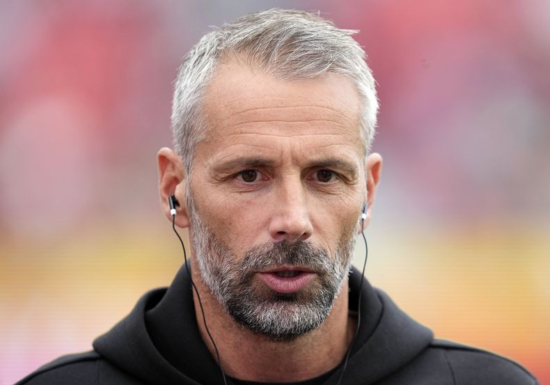 DEP-FUT DORTMUND-ENTRENADOR