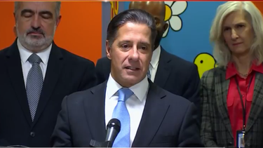 alberto carvalho anuncia que se va como superintendente escolar para los angeles