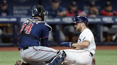 Rays vencen 6-1 a Mellizos; jonrones de Lowe y Zunino