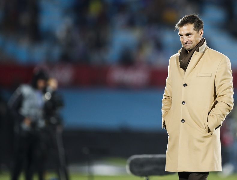 DEP-FUT MUNDIAL URUGUAY-ALONSO