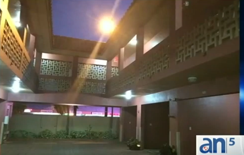 Tania González entro viva a este motel y luego su ex novio Roy Rus Blanco salió con su cadáver.