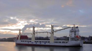 El barco chino Da Dan Xia.