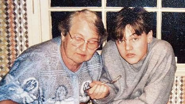 leonardo dicaprio dono 10 millones de dolares a ucrania, pais donde nacio su abuela