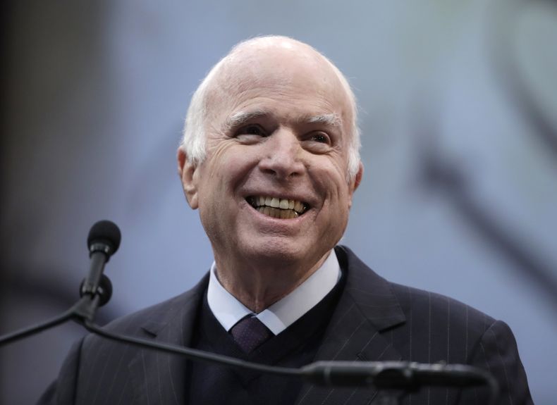 AMN-GEN_CIA-NOMINADA-MCCAIN-0.jpg
