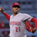 Dodgers ganan 5-2 pese al récord de Greene para Rojos
