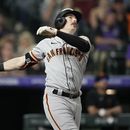 Casili y Yastrzemski jonronean, Gigantes ganan 7-6 a Rockies