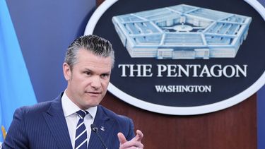El secretario de Defensa, Pete Hegseth, durante una conferencia de prensa en el Pentágono, Washington, el domingo 22 de junio de 2025. (AP Foto/Alex Brandon)