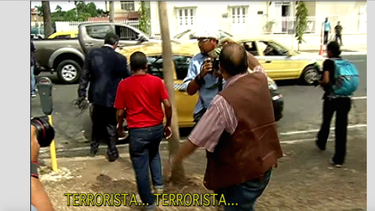 asi echaron al periodista cao del parque en panama