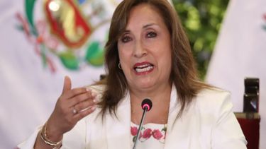 Dina Boluarte renueva su gabinete con el cambio de seis ministros en Perú