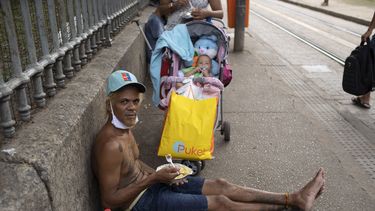 Brasil: Bolsonaro rechaza imponer confinamiento contra COVID