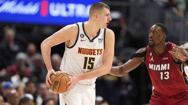 Murray y Jokic guían la remontada de Nuggets ante Heat