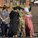 Encuesta: Mayoría en EEUU a favor de refugiados afganos