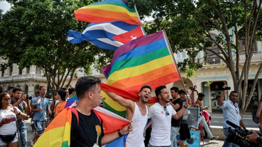 la policia de cuba reprimio una marcha gay no autorizada en la habana
