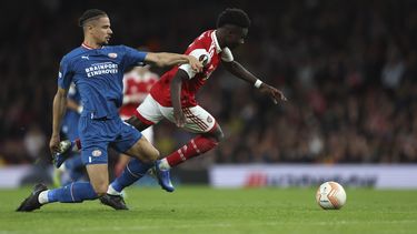 Liga Europa: Arsenal vence al PSV y va a ronda eliminatoria
